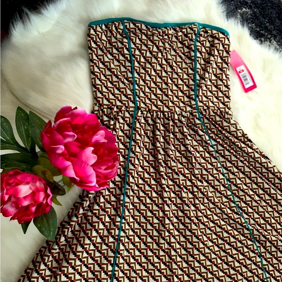 NWT Tube Top Short Summer Dress SIZE XS - Picture 1 of 8